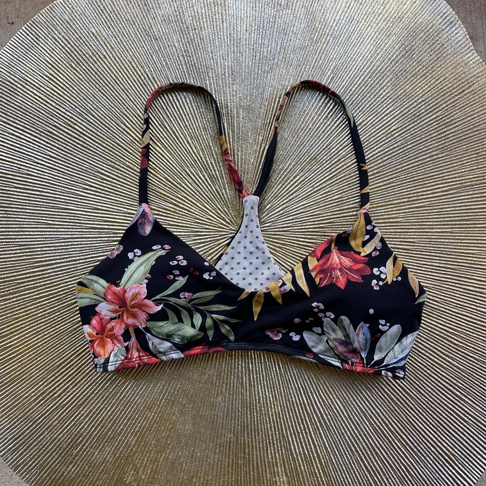 Body Glove Alani Top, XS, Incognito Floral